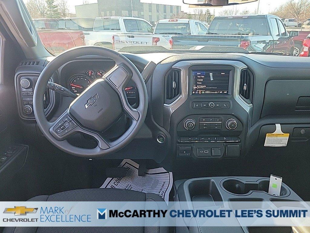 2026 Chevrolet Silverado 1500 Crew Cab Short Box 4-Wheel Drive Custom Trail Boss