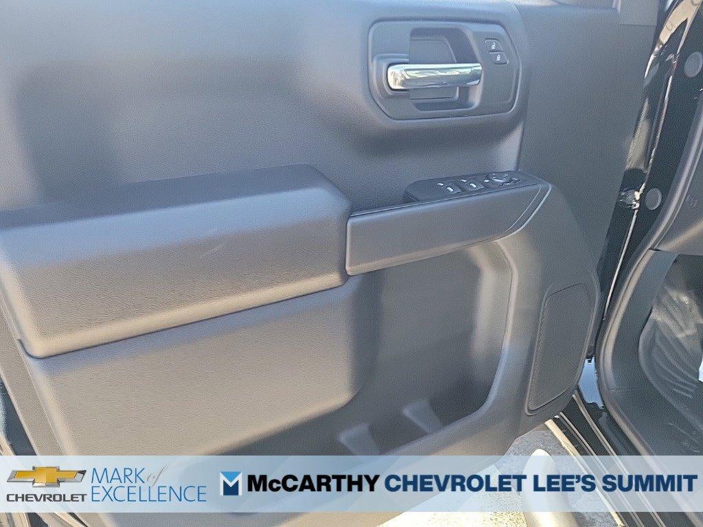 2026 Chevrolet Silverado 1500 Crew Cab Short Box 4-Wheel Drive Custom Trail Boss