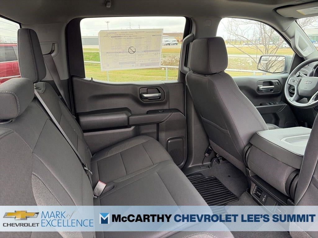 2026 Chevrolet Silverado 1500 Crew Cab Short Box 4-Wheel Drive Custom Trail Boss