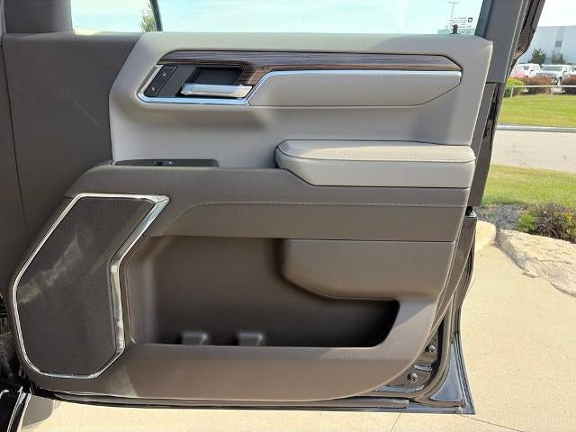 2026 Chevrolet Silverado 1500 Crew Cab Short Box 4-Wheel Drive LT 1LT