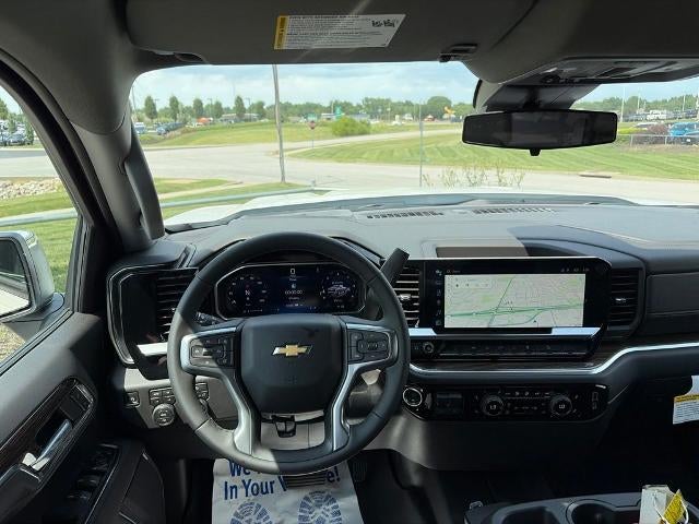 2026 Chevrolet Silverado 1500 Crew Cab Short Box 4-Wheel Drive LT 1LT
