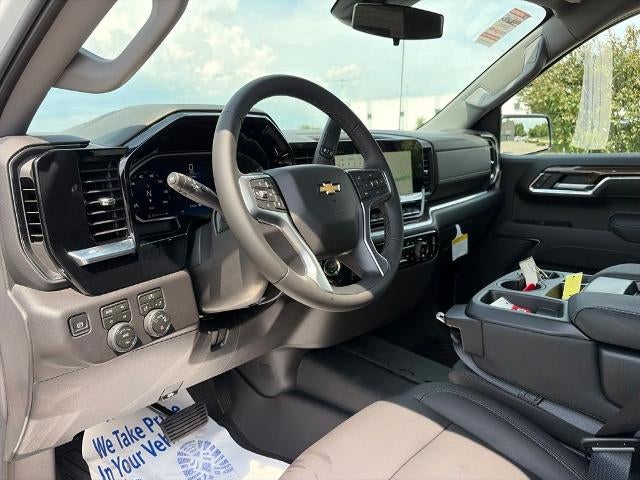 2026 Chevrolet Silverado 1500 Crew Cab Short Box 4-Wheel Drive LT 1LT