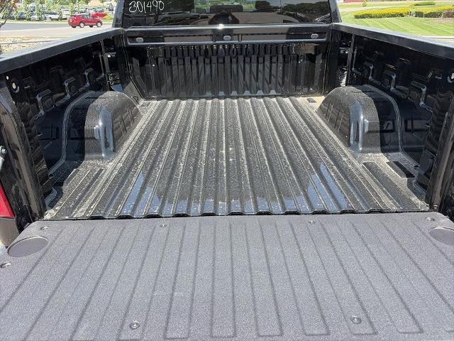 2026 Chevrolet Silverado 1500 Crew Cab Short Box 4-Wheel Drive LT 1LT