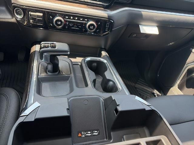 2026 Chevrolet Silverado 1500 Crew Cab Short Box 4-Wheel Drive RST