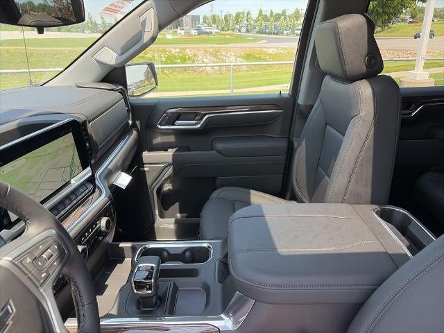 2026 Chevrolet Silverado 1500 Crew Cab Short Box 4-Wheel Drive RST