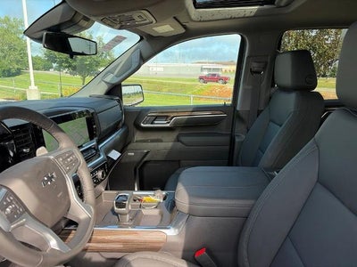 2026 Chevrolet Silverado 1500 Crew Cab Short Box 4-Wheel Drive LT Trail Boss