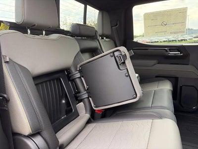 2026 Chevrolet Silverado 1500 Crew Cab Short Box 4-Wheel Drive ZR2