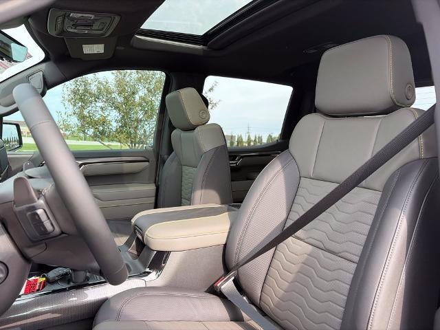 2026 Chevrolet Silverado 1500 Crew Cab Short Box 4-Wheel Drive ZR2