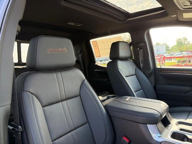 2026 Chevrolet Silverado 1500 Crew Cab Short Box 4-Wheel Drive High Country