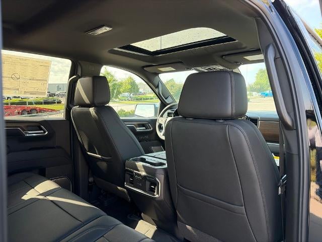 2026 Chevrolet Silverado 1500 Crew Cab Short Box 4-Wheel Drive High Country