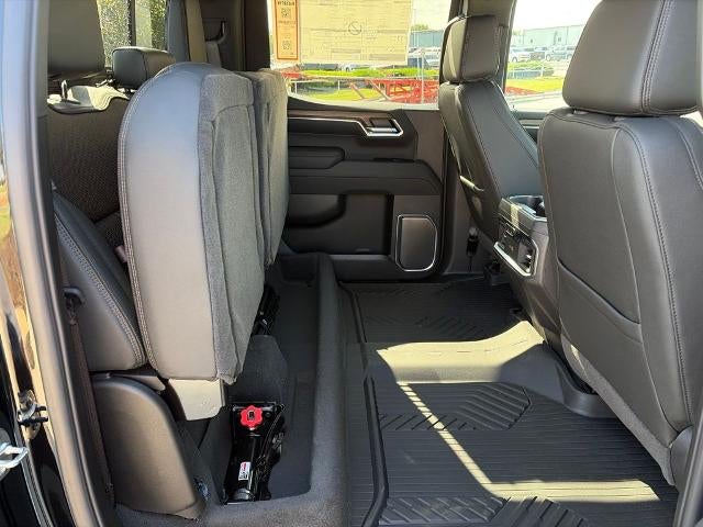 2026 Chevrolet Silverado 1500 Crew Cab Short Box 4-Wheel Drive High Country