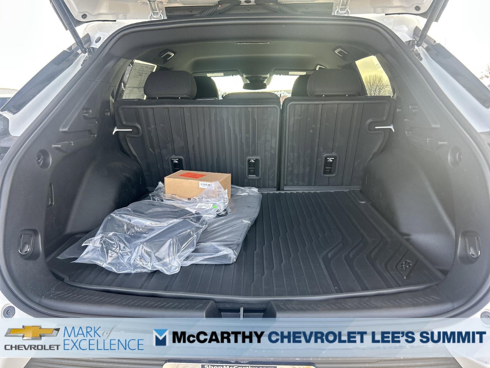 2026 Chevrolet Equinox EV 4dr LT1 w/PCY