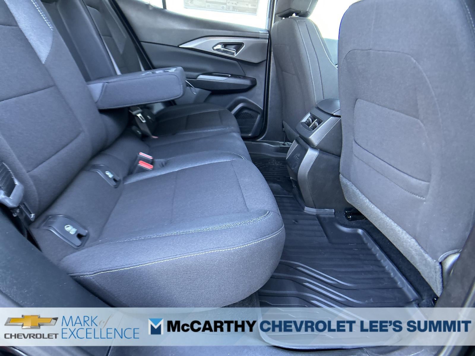 2026 Chevrolet Equinox EV 4dr LT1 w/PCY