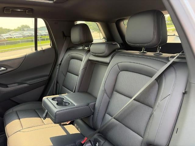 2027 Chevrolet Equinox FWD LT