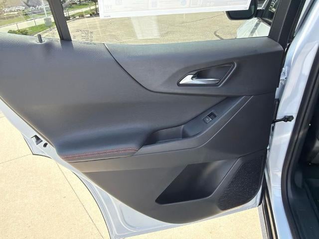 2027 Chevrolet Equinox RS - Photo 34