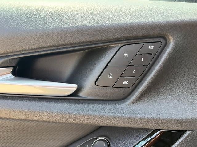 2027 Chevrolet Equinox RS - Photo 42