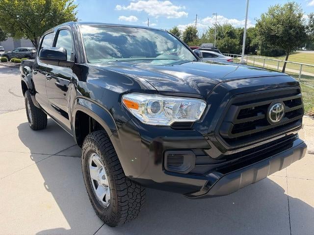 Used 2021 Toyota Tacoma SR with VIN 3TMCZ5AN7MM426734 for sale in Kansas City