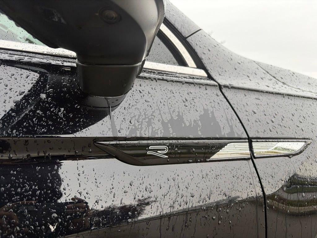 2022 Volkswagen Tiguan SEL R-Line