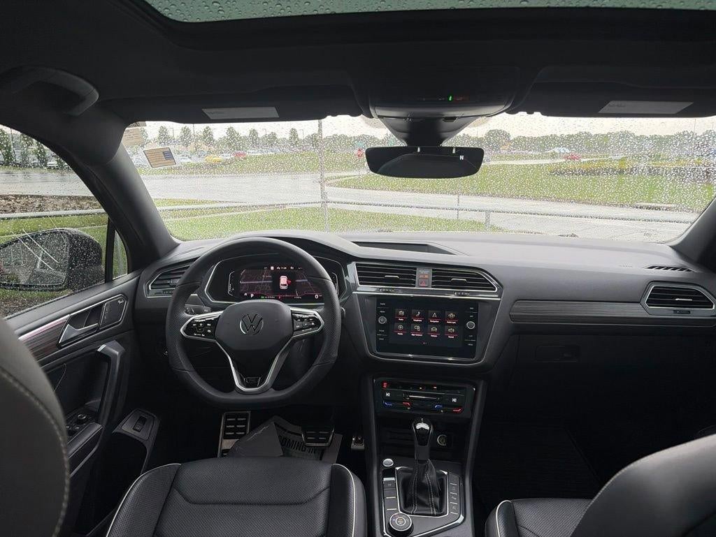 2022 Volkswagen Tiguan SEL R-Line