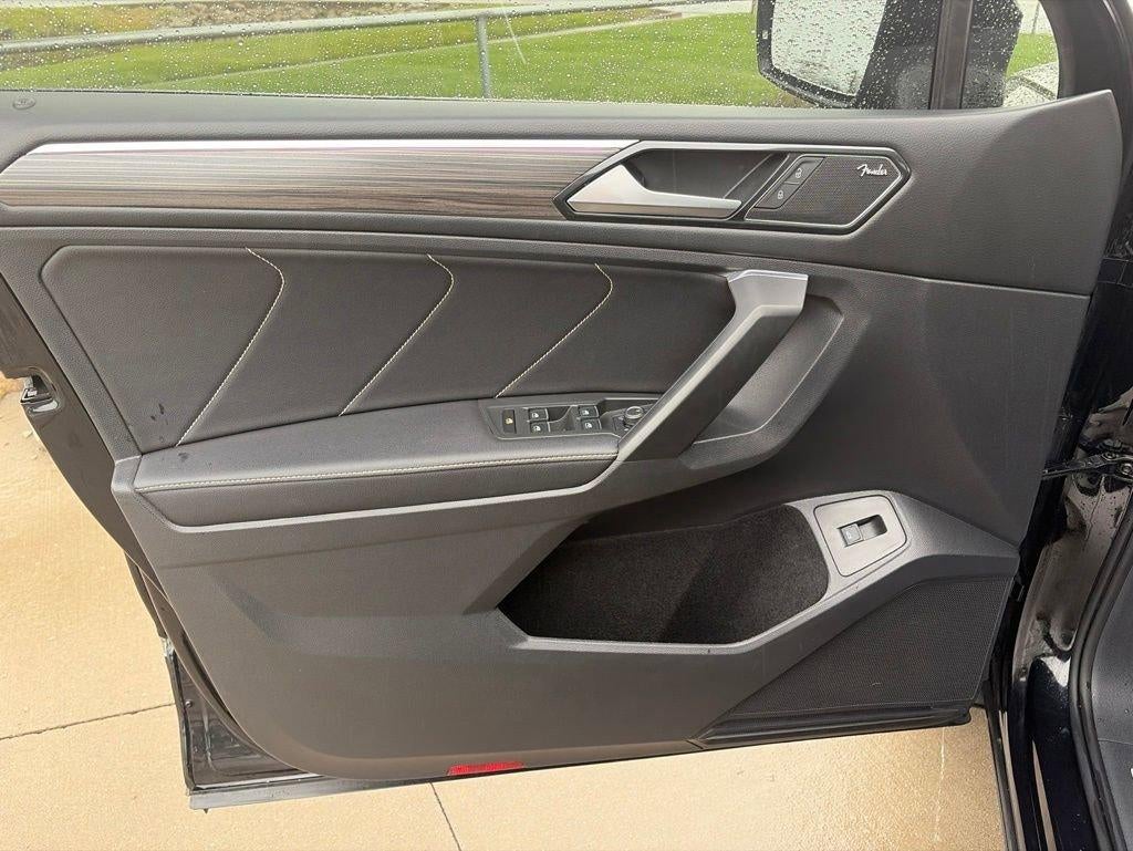 2022 Volkswagen Tiguan SEL R-Line