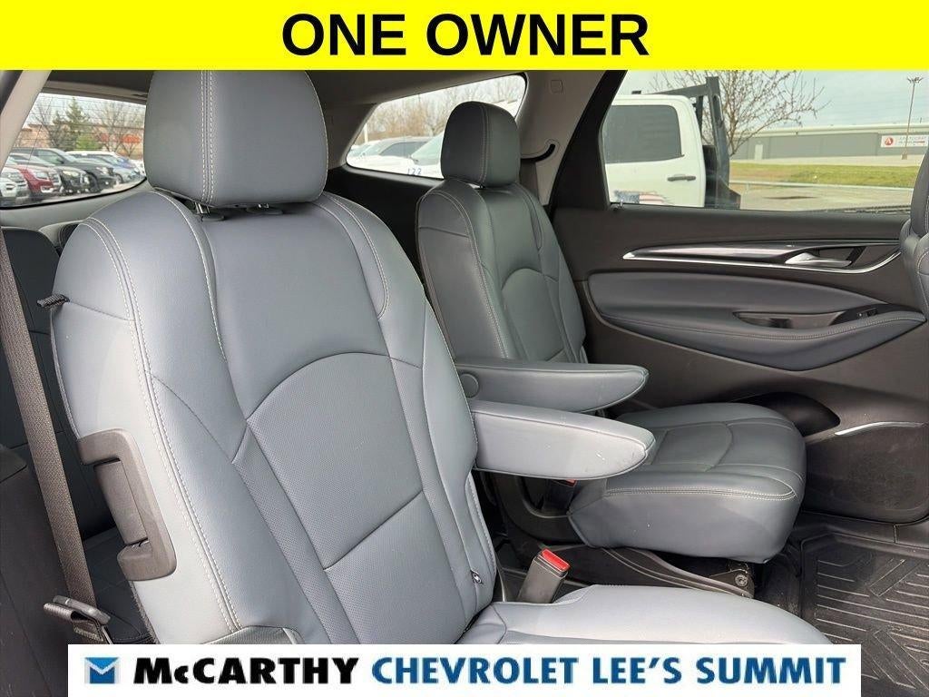 2021 Buick Enclave Essence