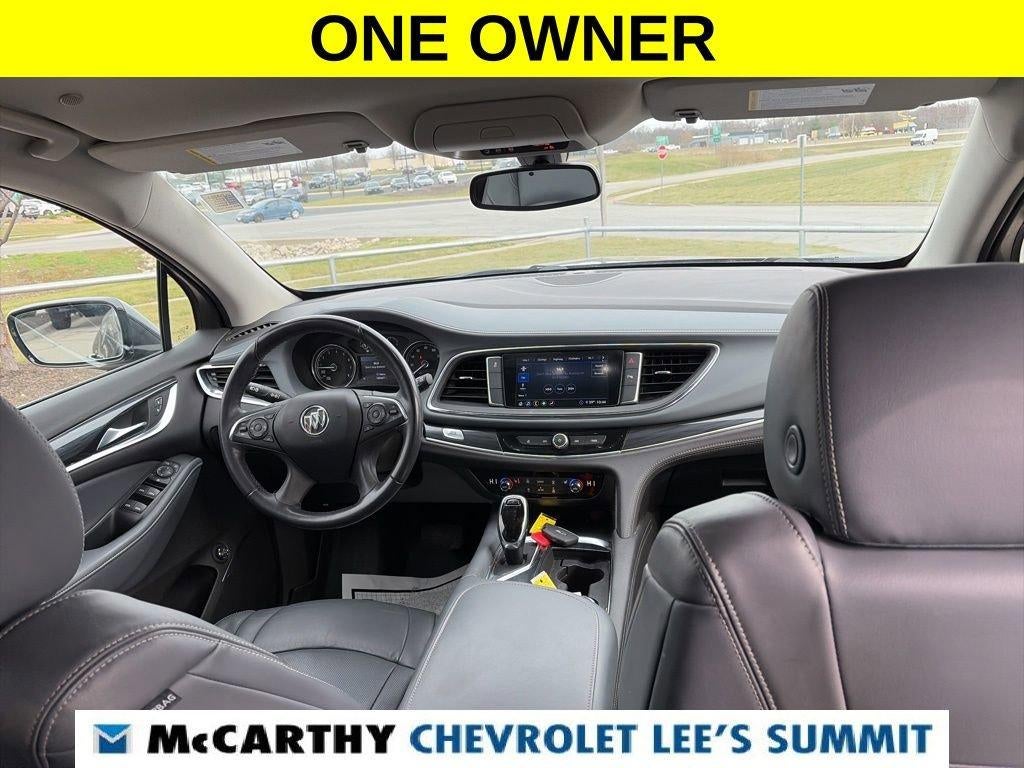 2021 Buick Enclave Essence