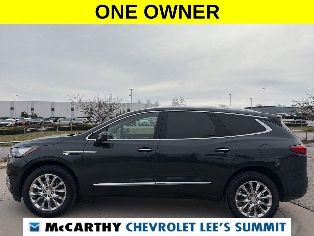 2021 Buick Enclave Essence