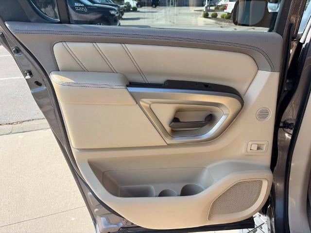 2015 Nissan Armada Platinum