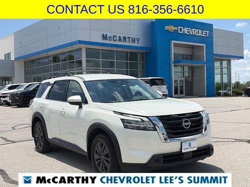 2022 Nissan Pathfinder SV