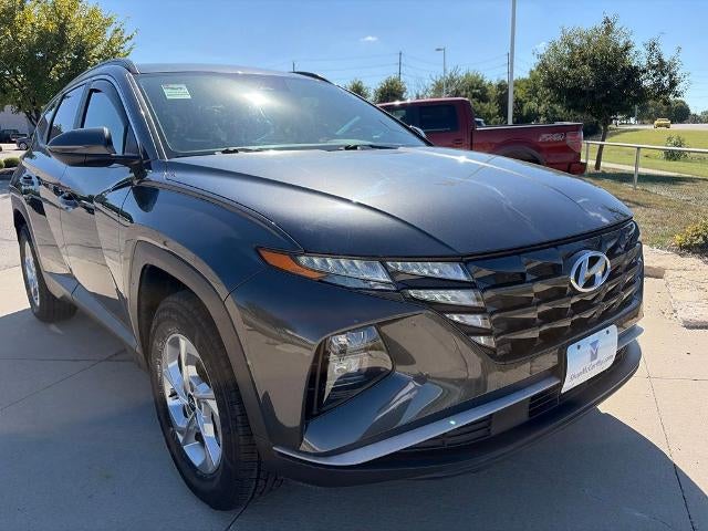 Used 2023 Hyundai Tucson SEL with VIN 5NMJBCAE6PH280995 for sale in Kansas City