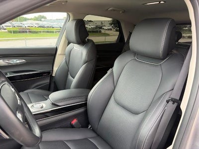 2025 Genesis GV70 2.5T