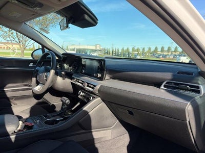 2024 Kia K5 LXS