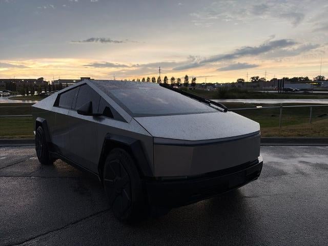 2024 Tesla Cybertruck Base