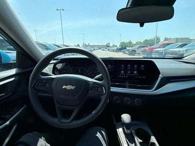 2026 Chevrolet Trax FWD 4dr LS