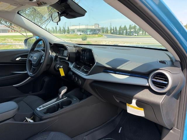 2026 Chevrolet Trax FWD 4dr LS