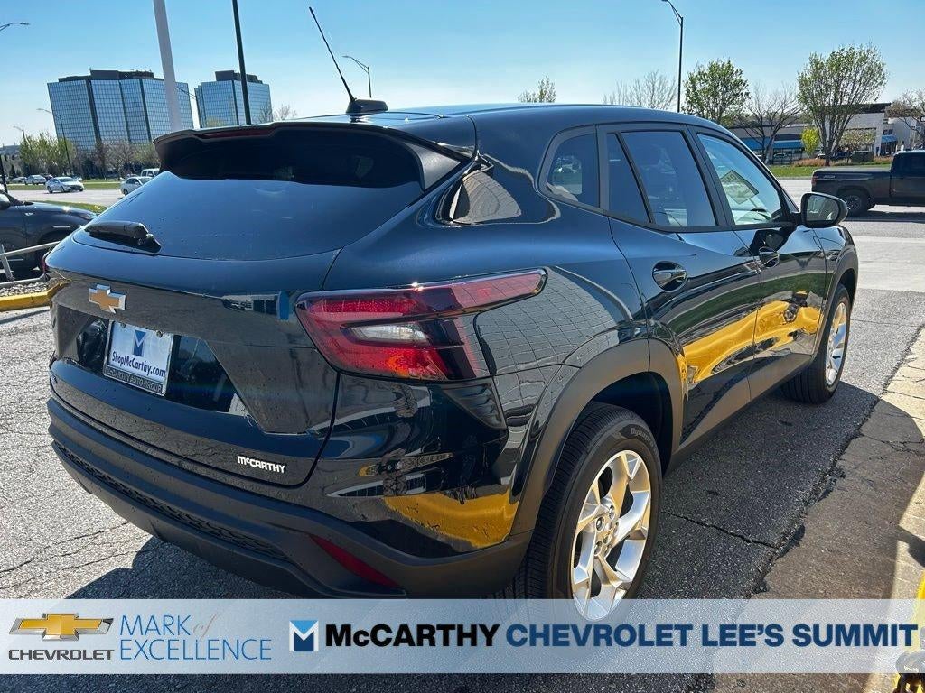 2026 Chevrolet Trax FWD 4dr LS