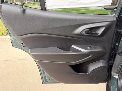 2026 Chevrolet Trax FWD 4dr LT
