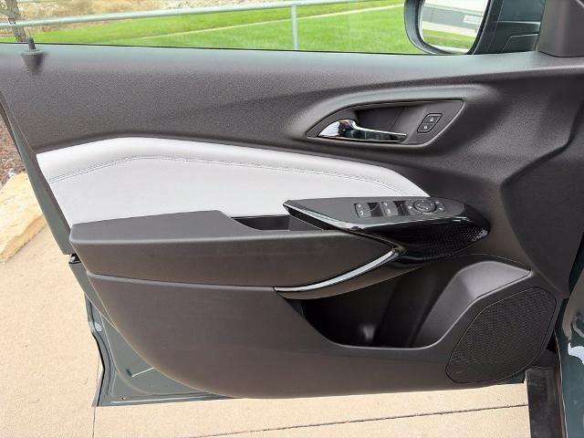 2026 Chevrolet Trax FWD 4dr LT