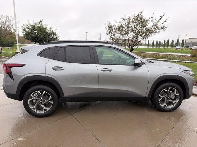 2026 Chevrolet Trax FWD 4dr LT