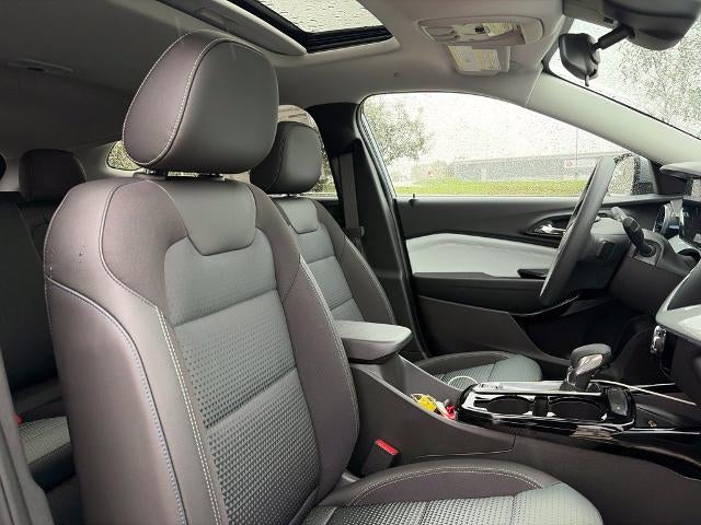 2026 Chevrolet Trax FWD 4dr LT