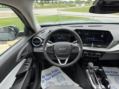 2026 Chevrolet Trax FWD 4dr LT