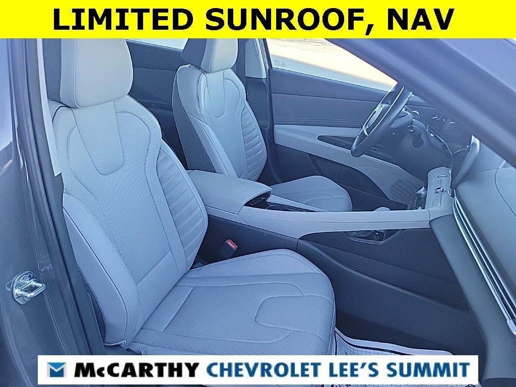 2024 Hyundai Elantra Limited