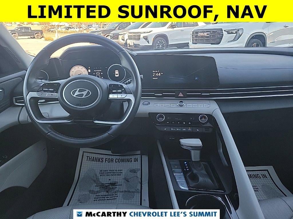 2024 Hyundai Elantra Limited