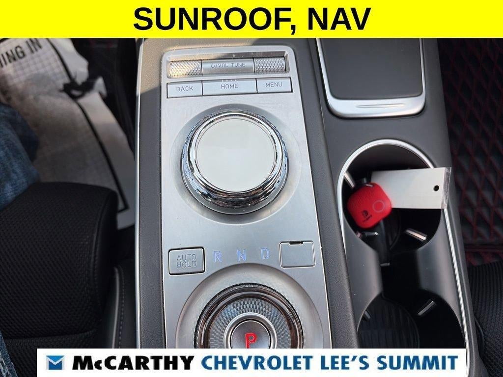 2022 Genesis GV70 2.5T