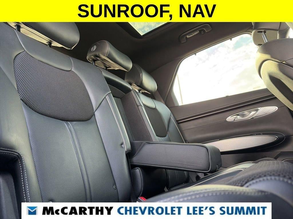 2022 Genesis GV70 2.5T