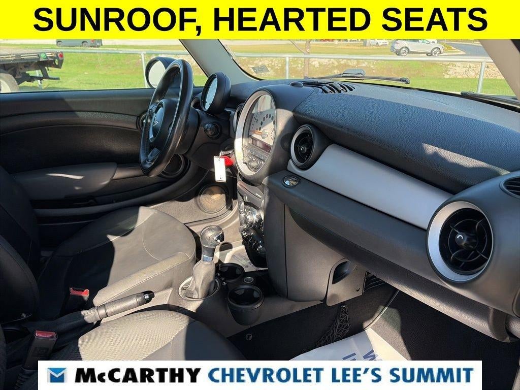 2011 MINI Cooper Hardtop Base