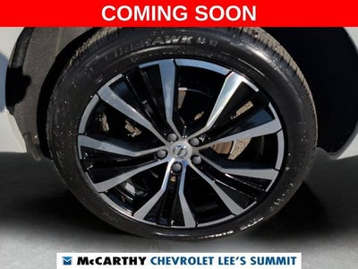 2024 Volvo XC60 Plus Dark Theme