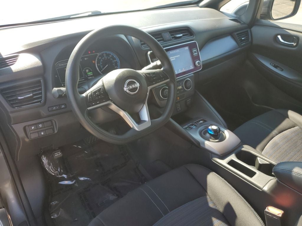 2025 Nissan Leaf S