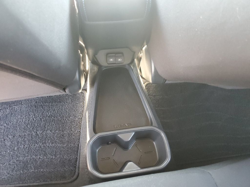 2025 Nissan Leaf S