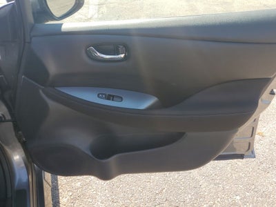 2025 Nissan Leaf S